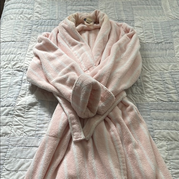 Brooklinen Super-Plush Robe - Picture 5 of 8